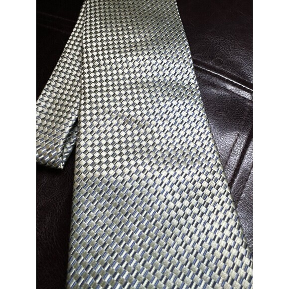 Stafford Gold Green Black 100% Silk Men’s Neck Tie - Picture 2 of 7